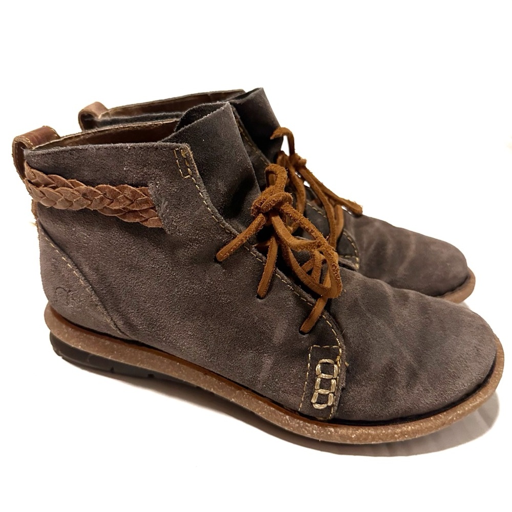 Born Temple Boot